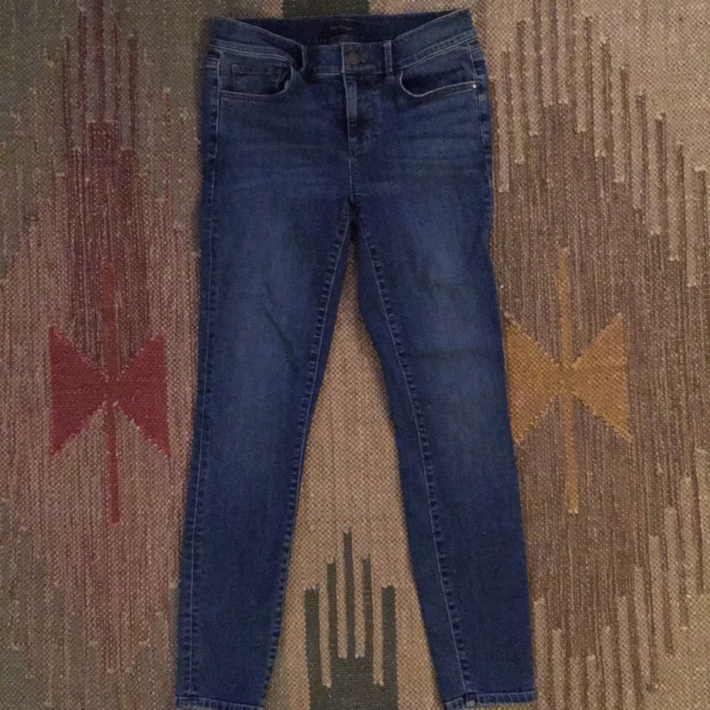 Medium rise skinny jeans